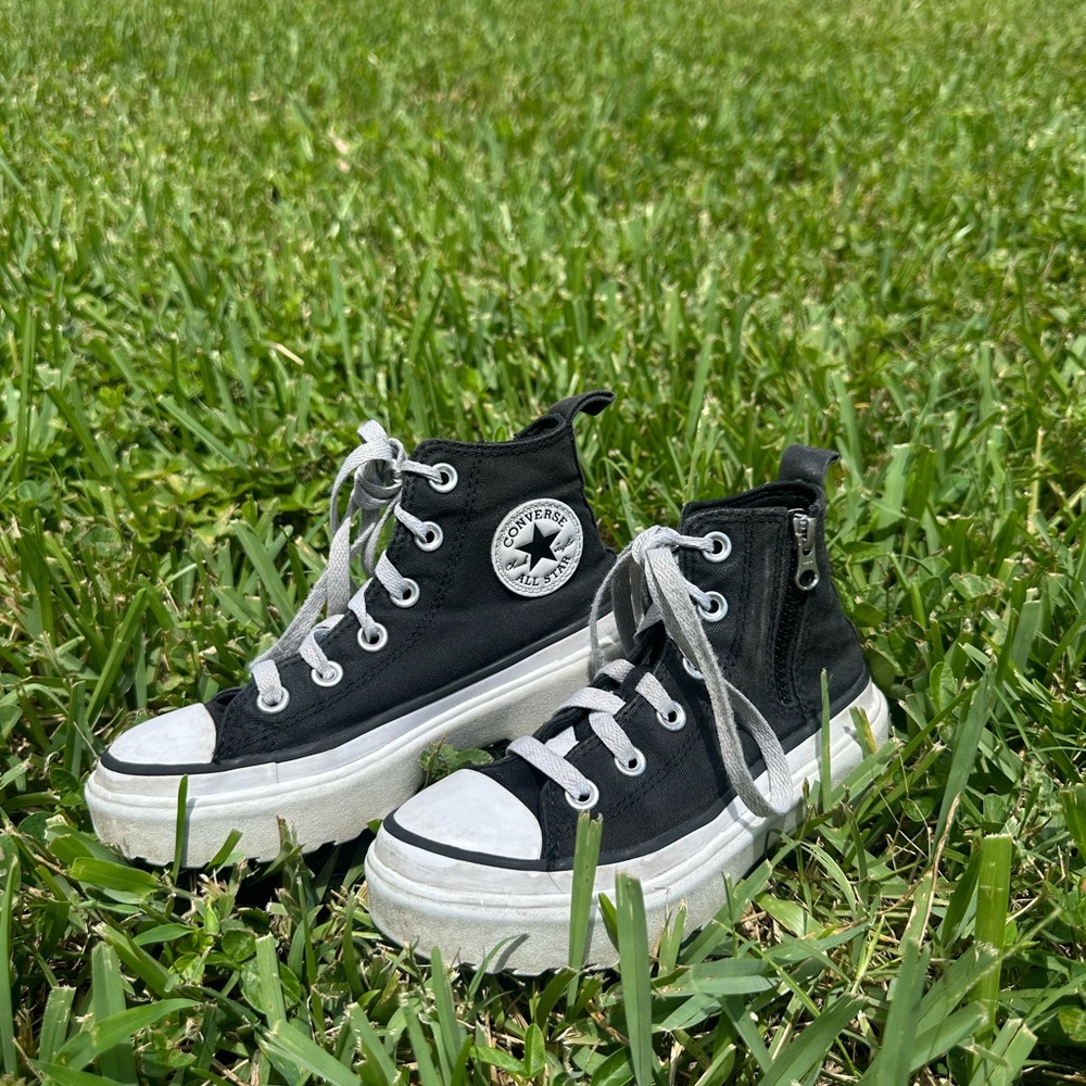 Converse PLATFORM Little Girls 13.5 Black High-Top Sneakers